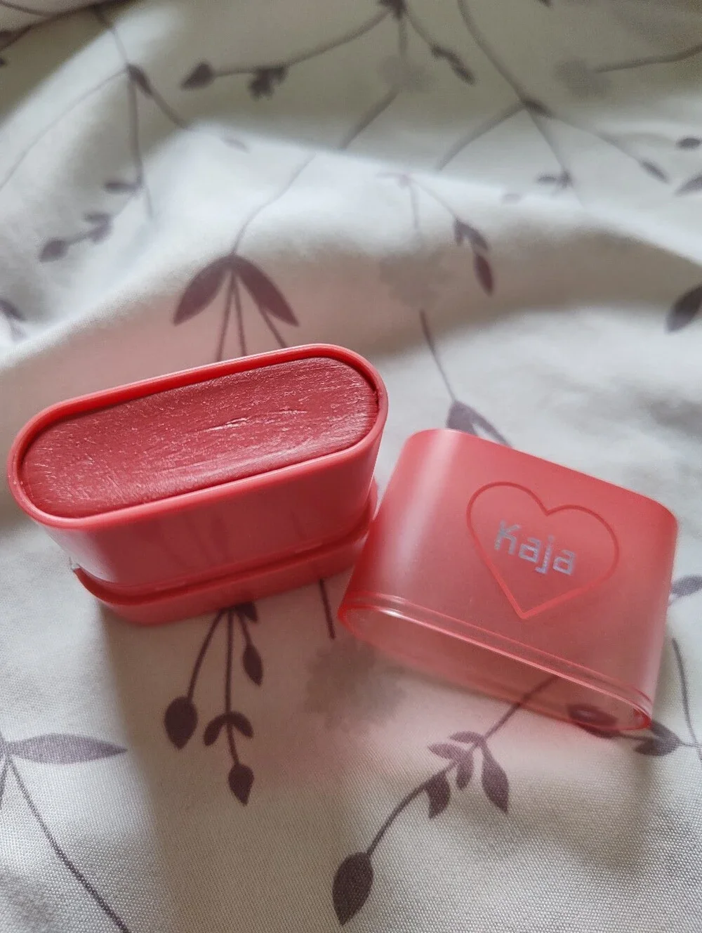 Kaja grapefruit gelato